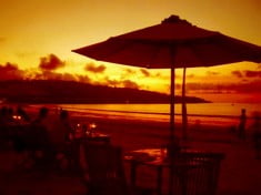 Mengenangmu Di Pantai Jimbaran