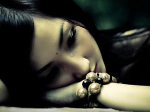 sad alone girls crying miss u couple love wallpapers (2)