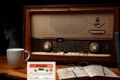 Aku Dengar Suaramu Di Radio