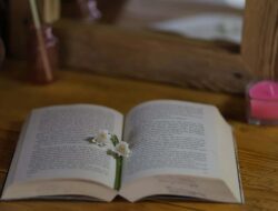 Sastra Klasik Indonesia, Warisan Estetika, Nilai, dan Identitas Bangsa